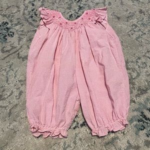 Pink loose outfit